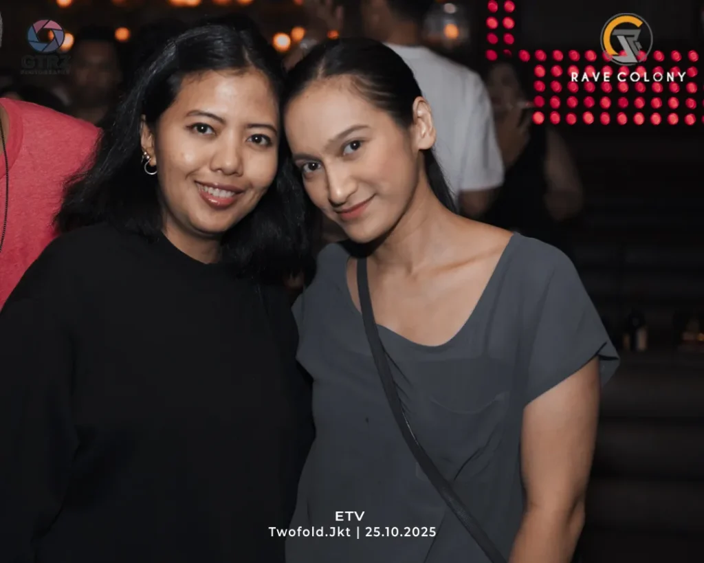 RaveColony_TwoFold_ETV_25102025-13_Convers