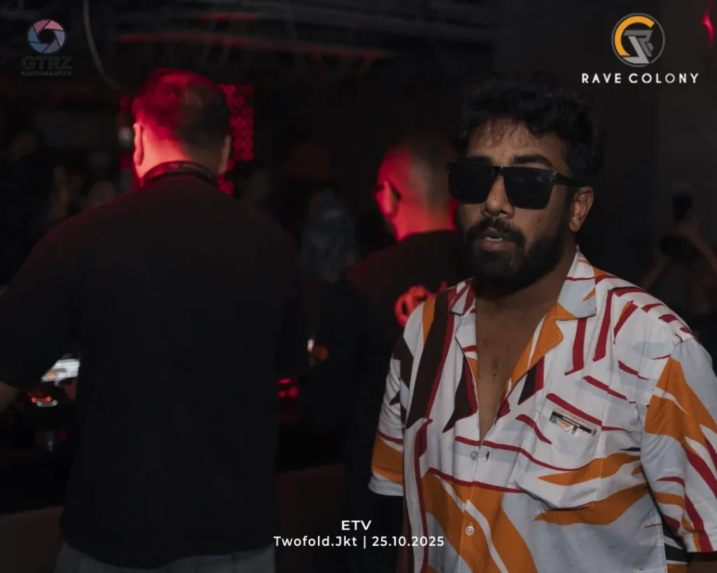 RaveColony_TwoFold_ETV_25102025-15_Convers