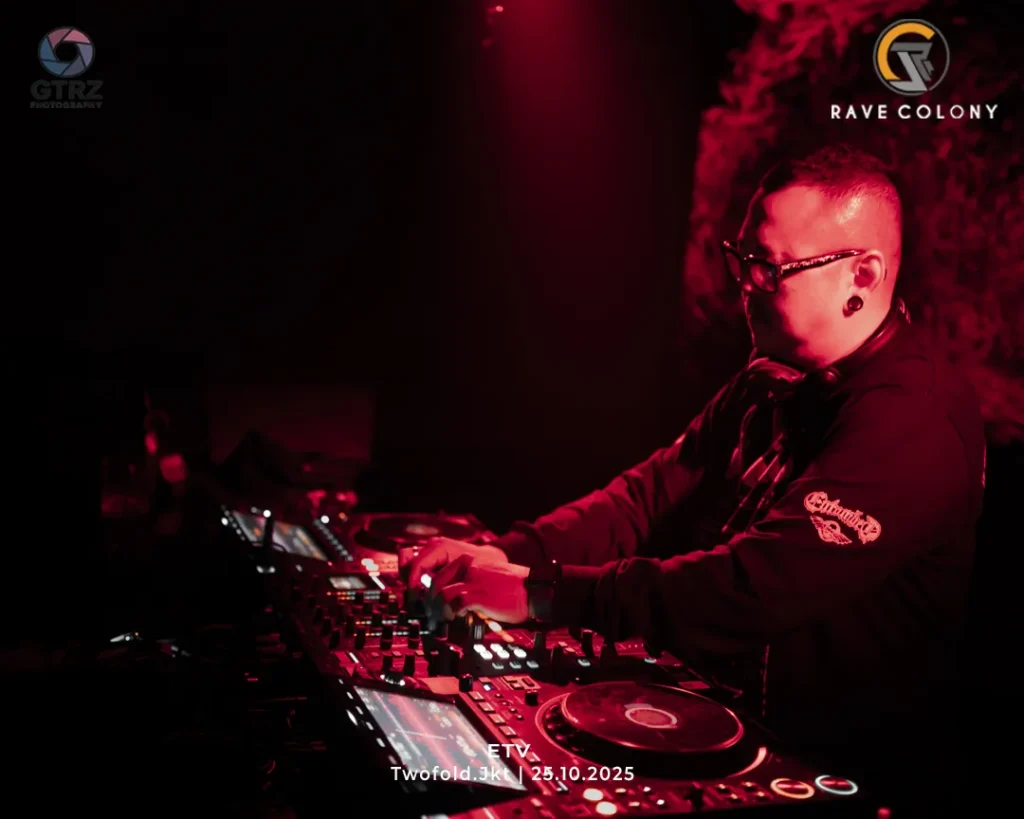 RaveColony_TwoFold_ETV_25102025-21_Convers