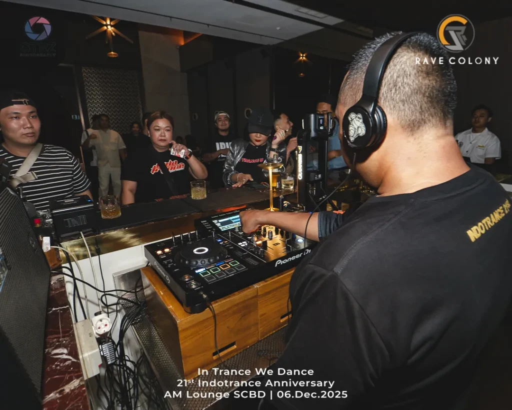RVC_AMLounge_Indotrance21Anniv_06Dec2025-13_Convers