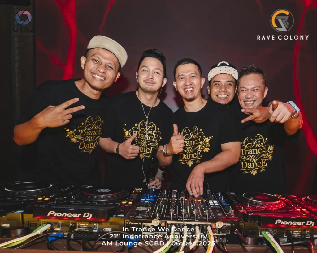 RVC_AMLounge_Indotrance21Anniv_06Dec2025-17_Convers