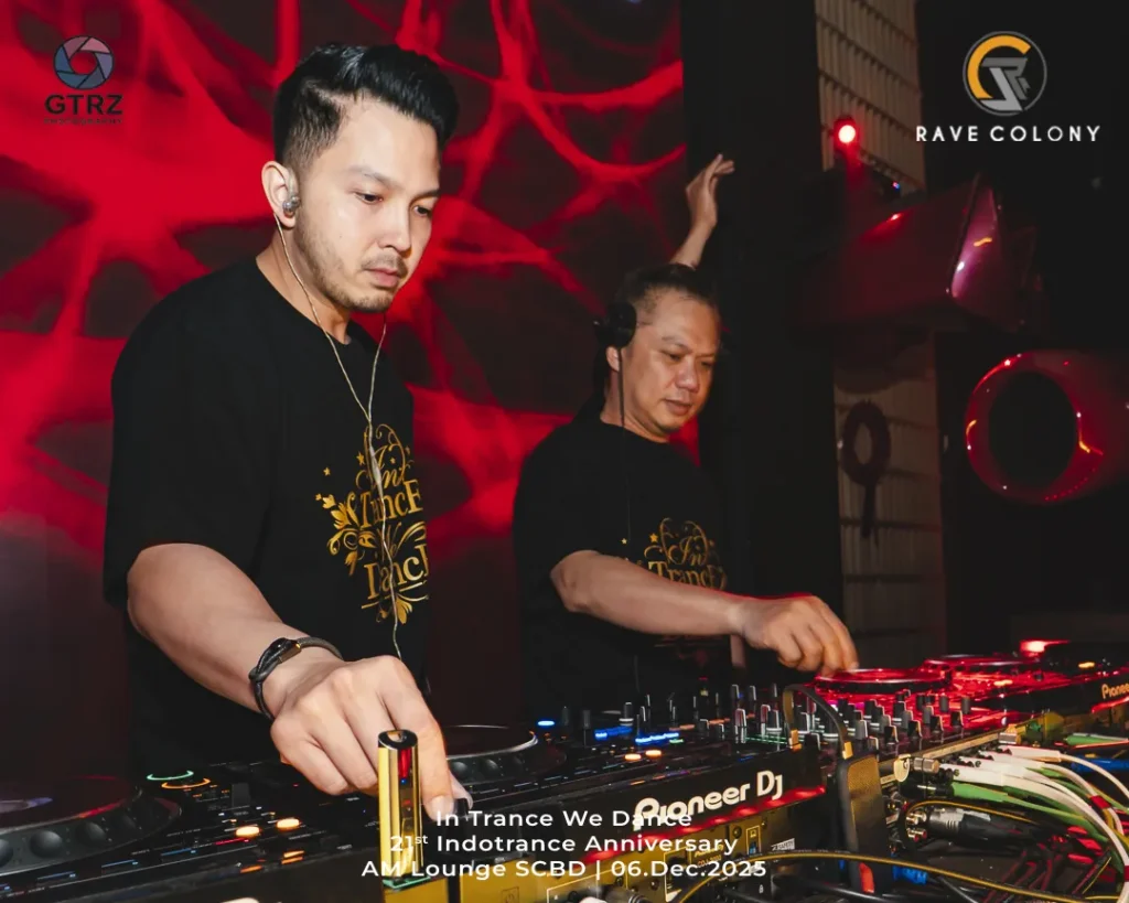 RVC_AMLounge_Indotrance21Anniv_06Dec2025-19_Convers
