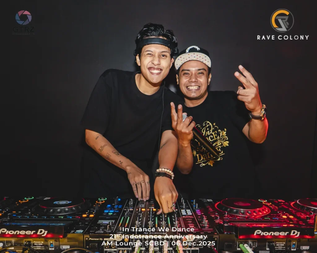 RVC_AMLounge_Indotrance21Anniv_06Dec2025-24_Convers