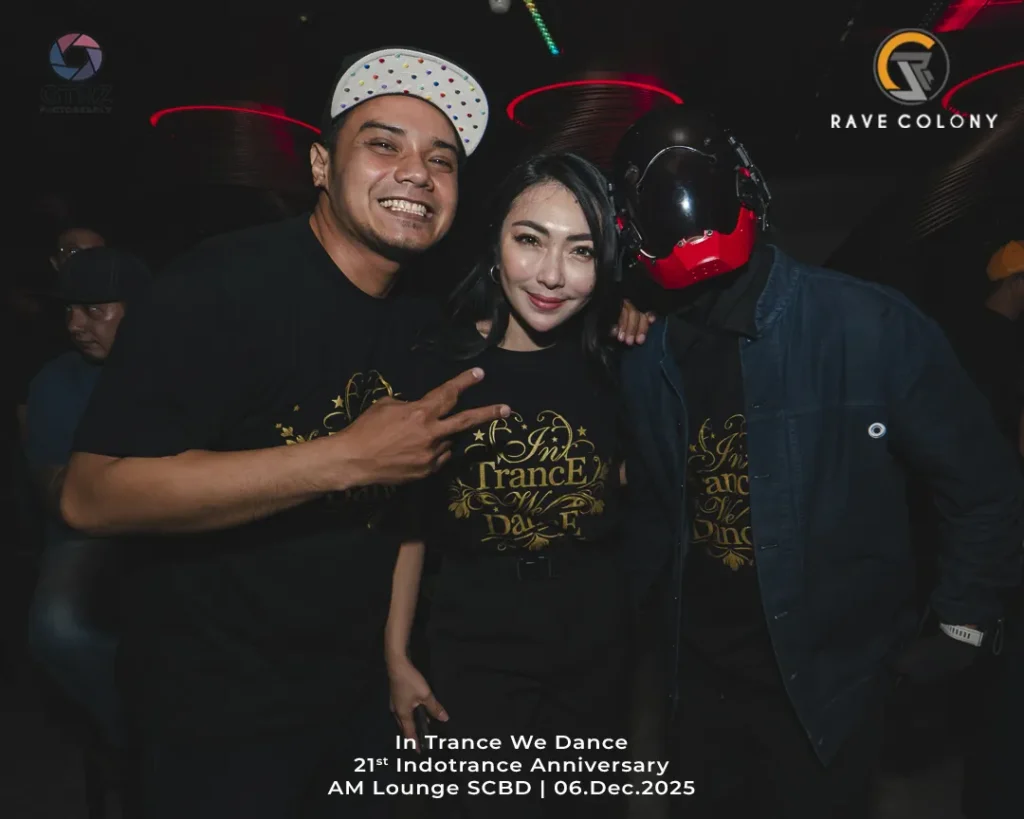 RVC_AMLounge_Indotrance21Anniv_06Dec2025-30_Convers