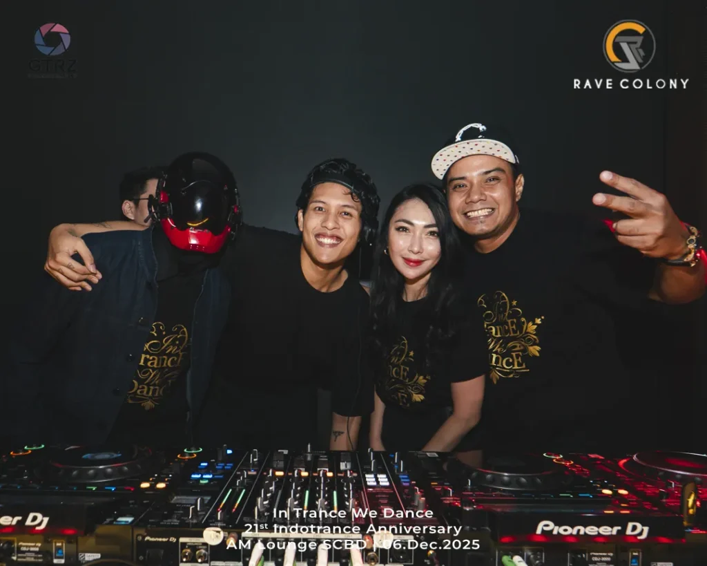 RVC_AMLounge_Indotrance21Anniv_06Dec2025-31_Convers
