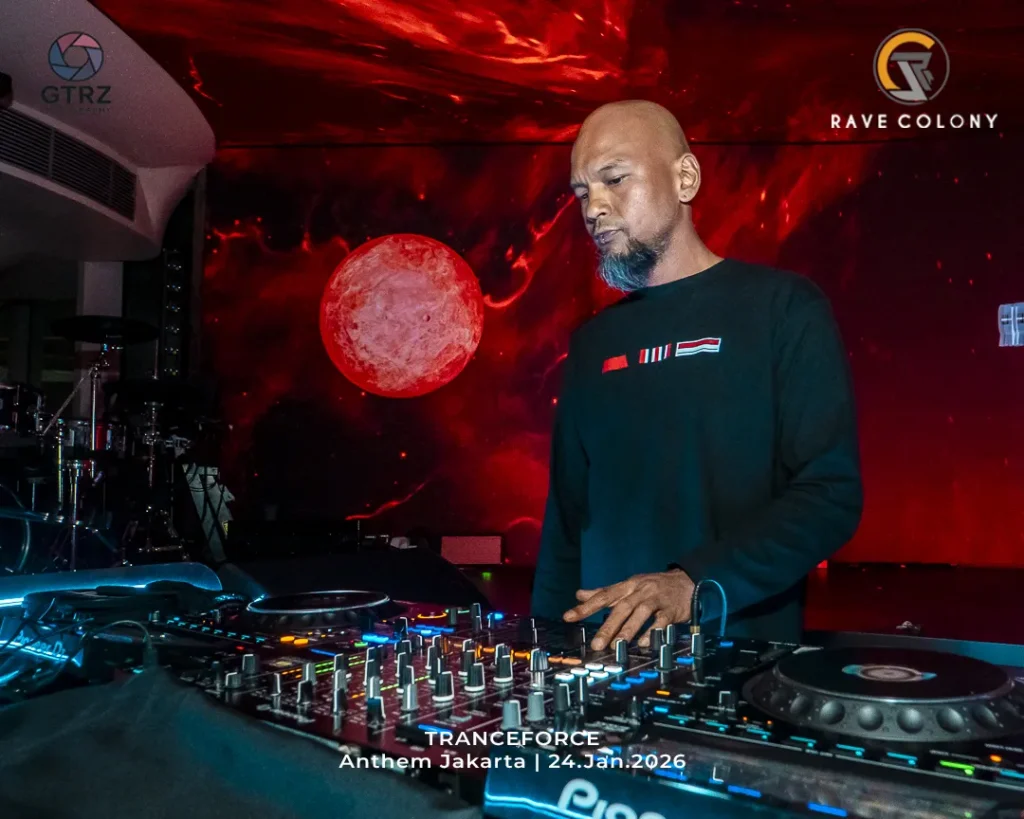 RVC-Anthem-TranceForce-24Jan26-2_Convers