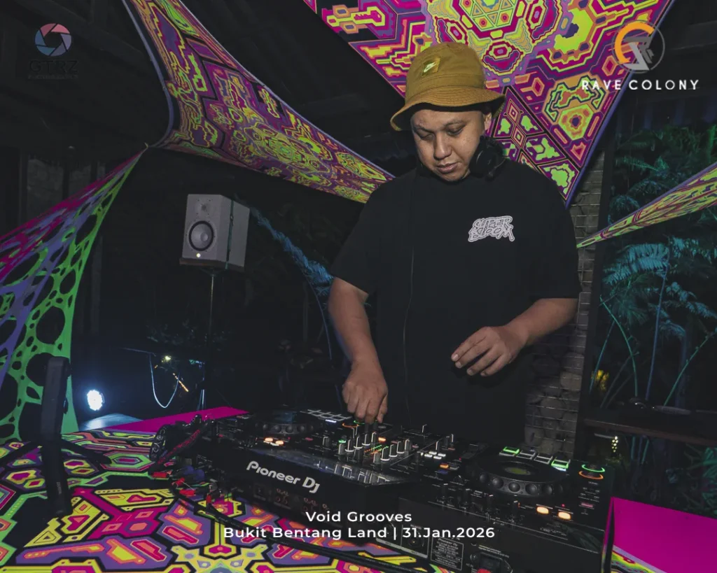 RVC-L-VoidGrooves-31Jan2026-36_Convers