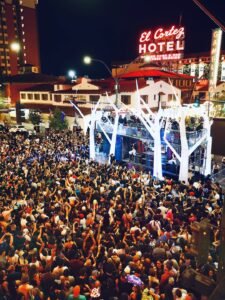 Wynn Rave Colony Wynn Nightlife