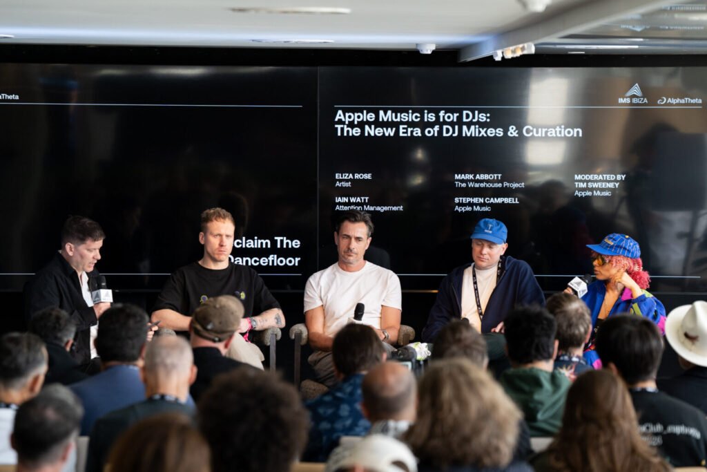 Apple Music DJ mix Apple Music expands DJ Mix program