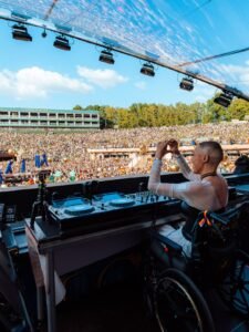 Photo of B Jones at Tomorrowland