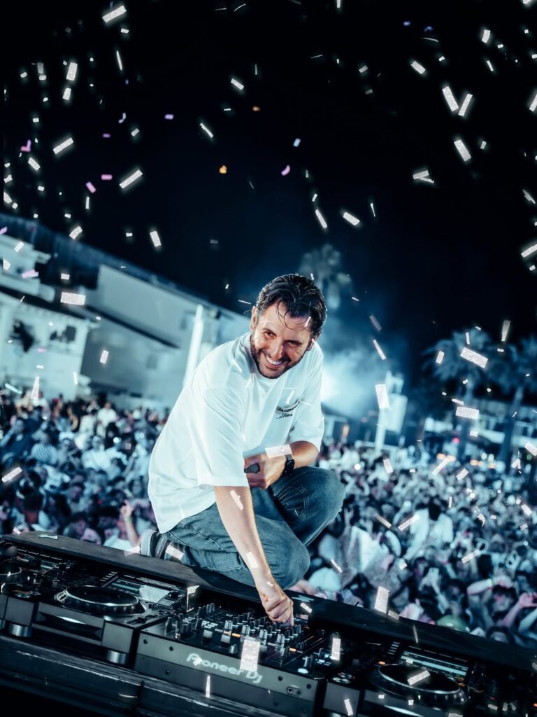 Photo of Dimitri Vegas