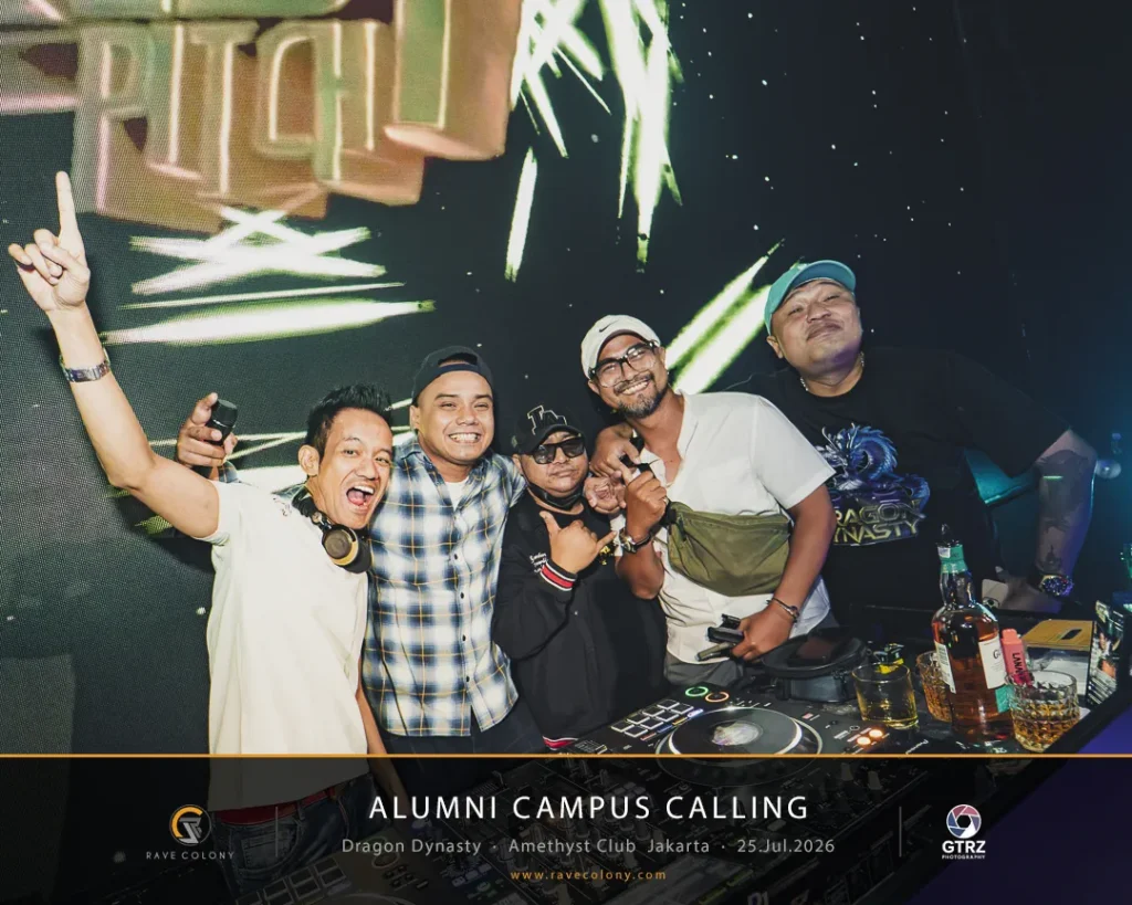Five friends pose with a DJ booth and drinks at the Alumni Campus Calling event in Jakarta night club