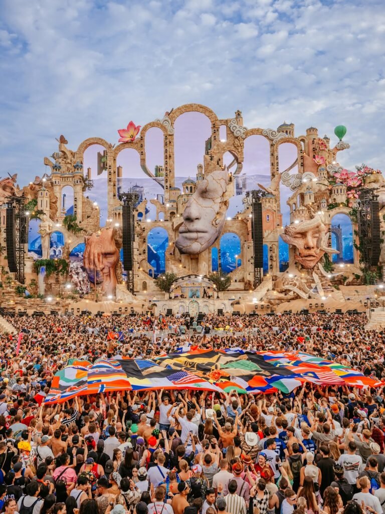 Tomorrowland stage